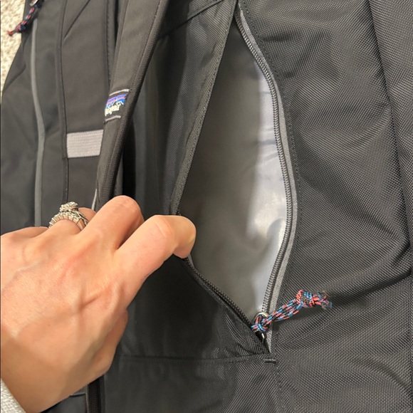 Patagonia Transport MLC 45L bag - Picture 6 of 10